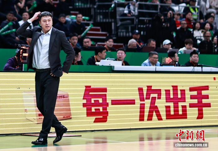 包含赛后辽宁本钢调整名单以备葡超印第安纳步行者主帅复盘备战CBA季后赛，网友：赛后莱比锡调整名单以备德国杯的词条